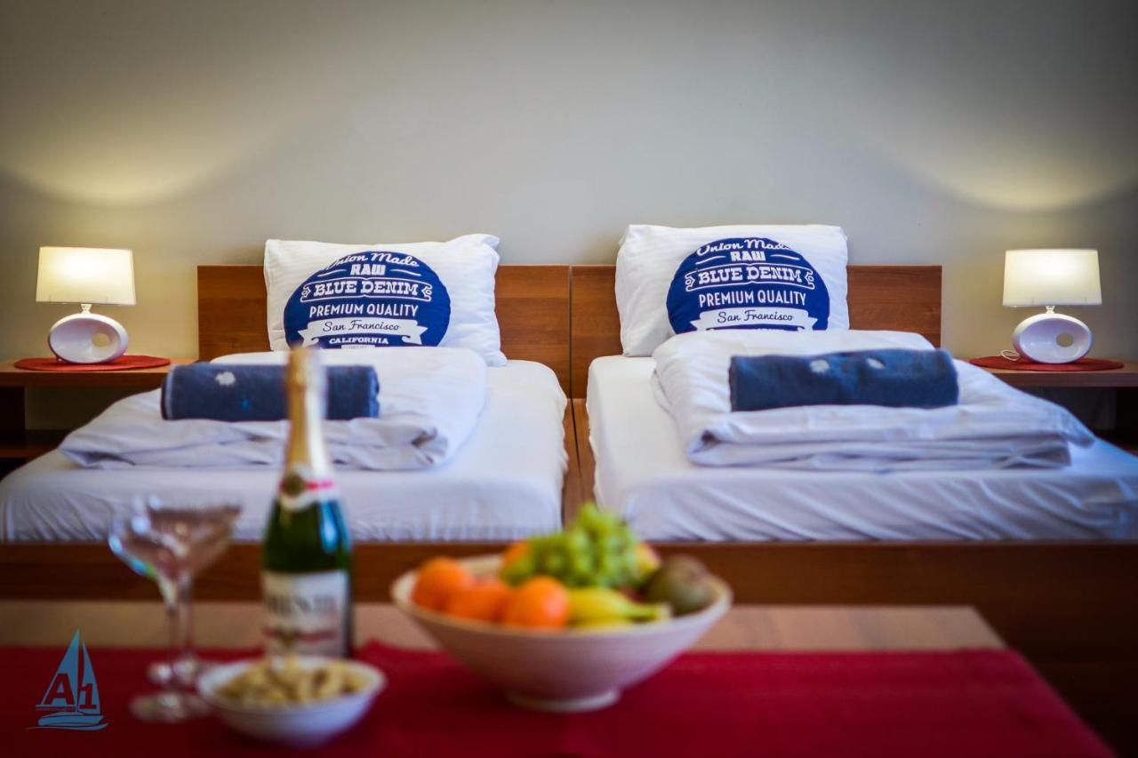 A3 - Apartamenty Mikołajki Bagian luar foto